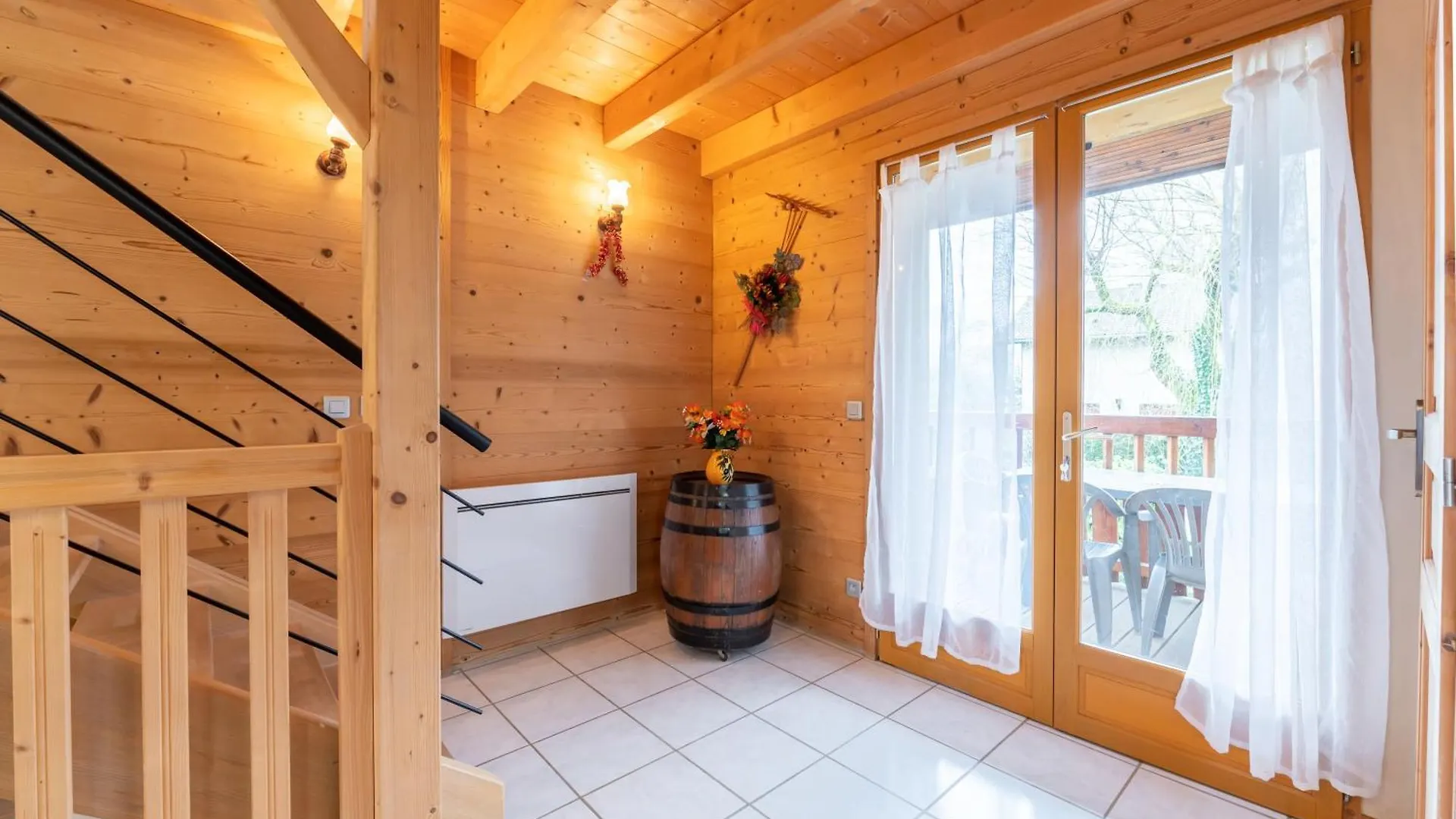 Apartment Appartement Atypique Lac Annecy Lathuile France
