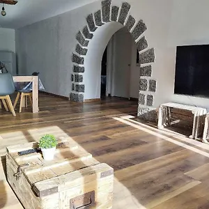 Appartement Le Mazot-spa Hiver Et Ete-piscine-proche Lac-charme-detente, Lathuile